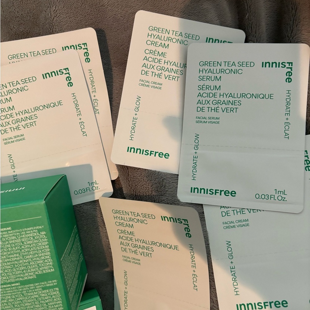 Innisfree Skincare Set - Picture 10 of 13